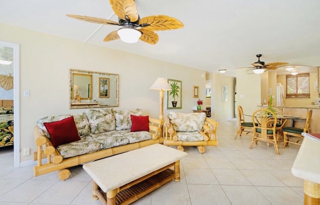 Photo of Livingroom in Maalaea