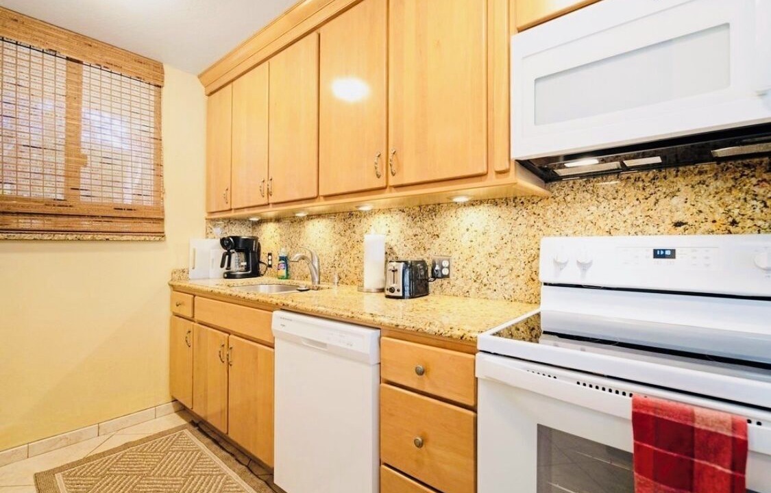 Photo of Kitchen in Maalaea