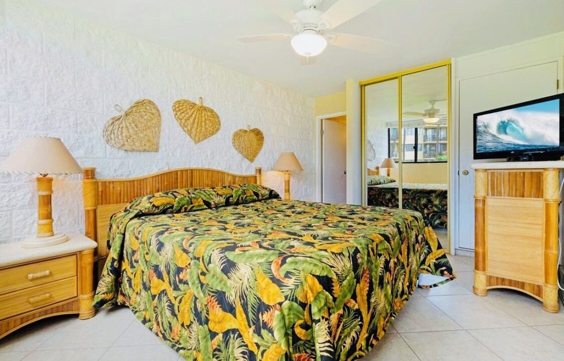 Photo of Bedroom in Maalaea
