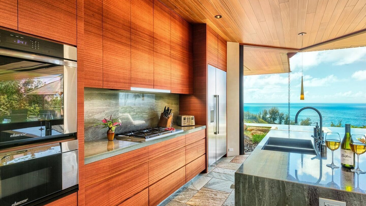 Photo of Kitchen in Kilauea