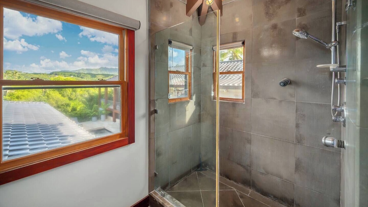 Photo of Bathroom in Kalihiwai