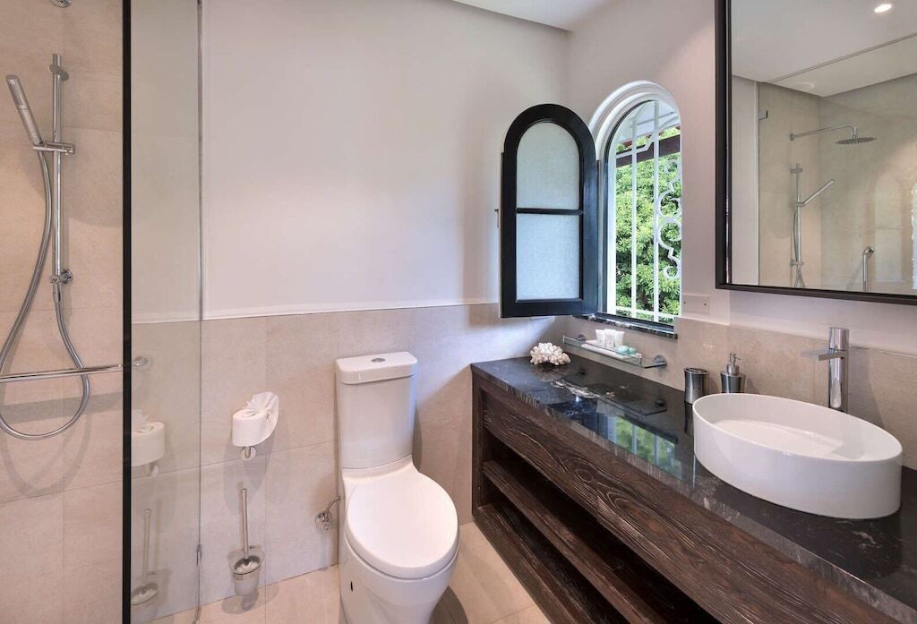 Photo of Bathroom in Kaneohe
