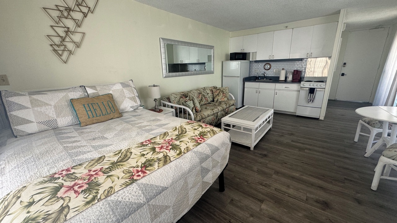 Photo of Bedroom in Waikiki