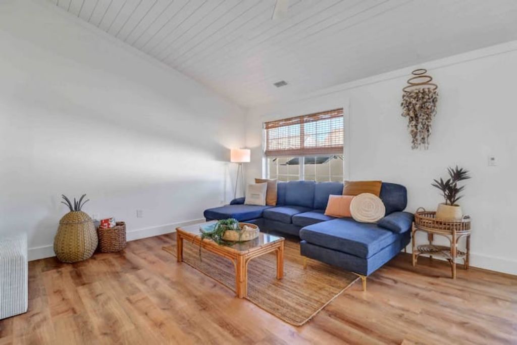 Photo of Livingroom in Old Town Bluffton