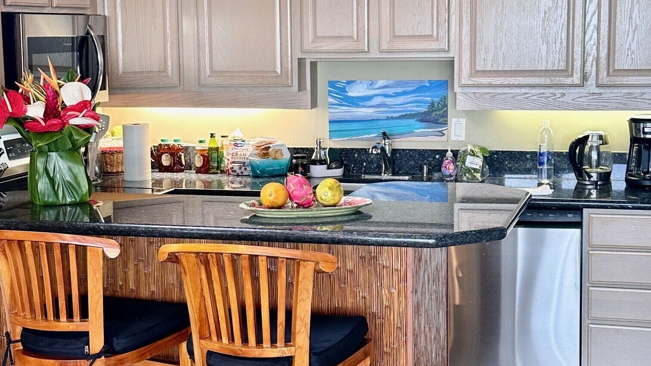 Photo of Kitchen in Waikoloa