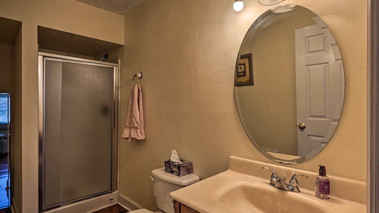 Photo of Bathroom in Piper Gap