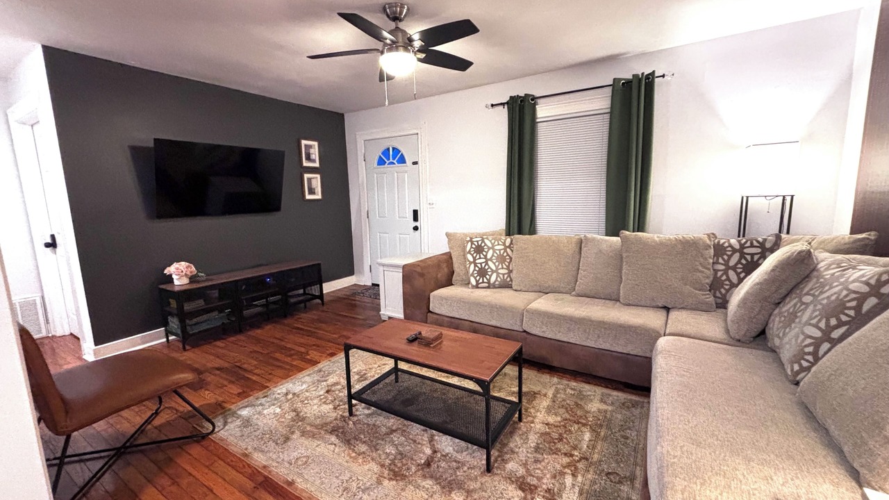 Photo of Livingroom in Charlotte