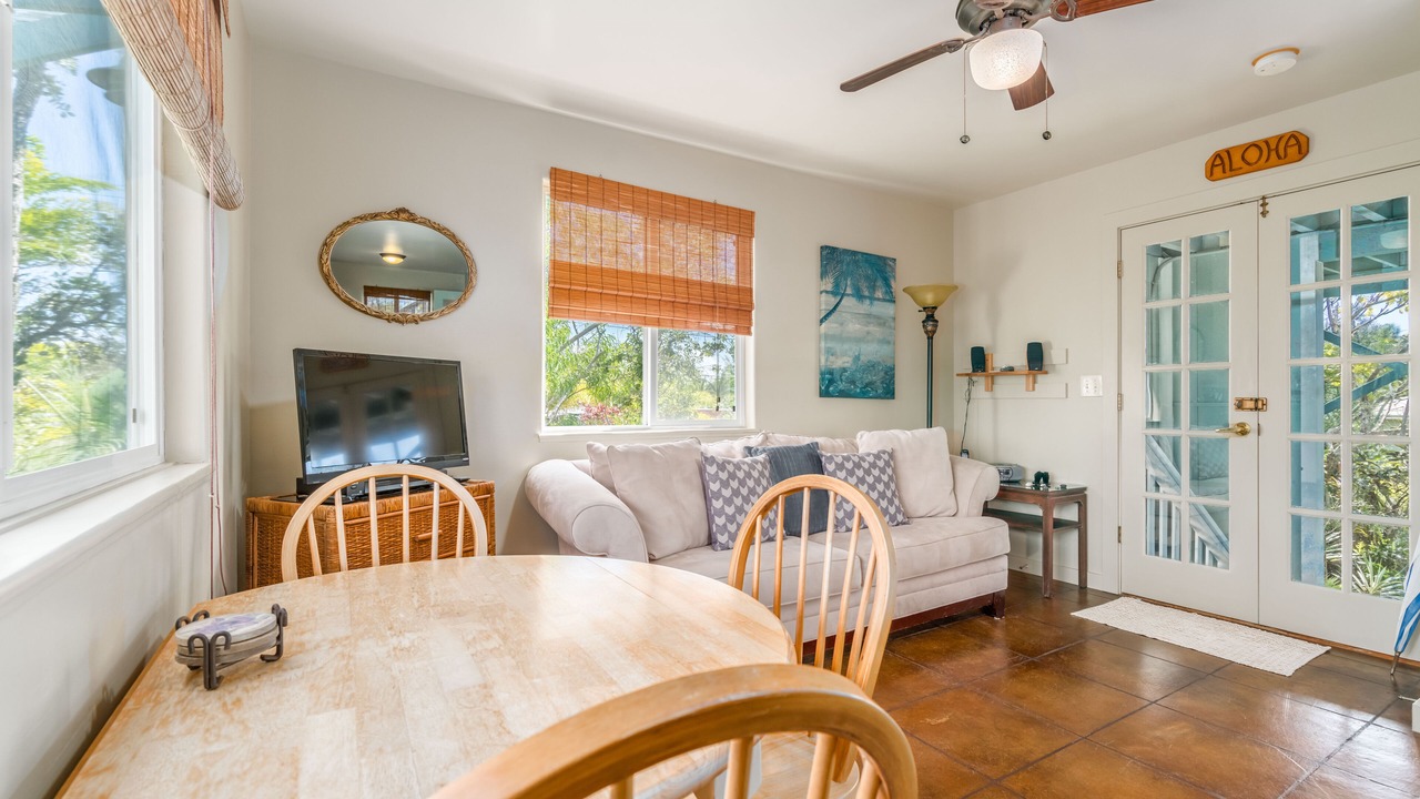 Photo of Livingroom in Kehena