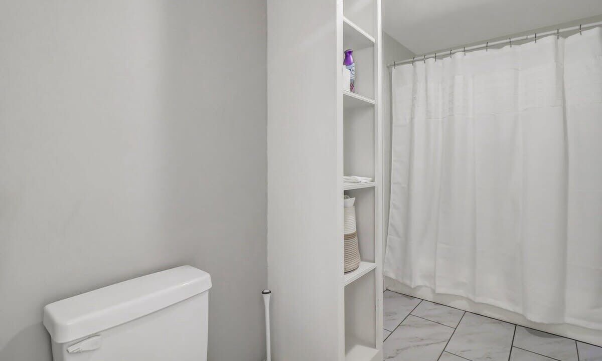 Photo of Bathroom in Statesboro