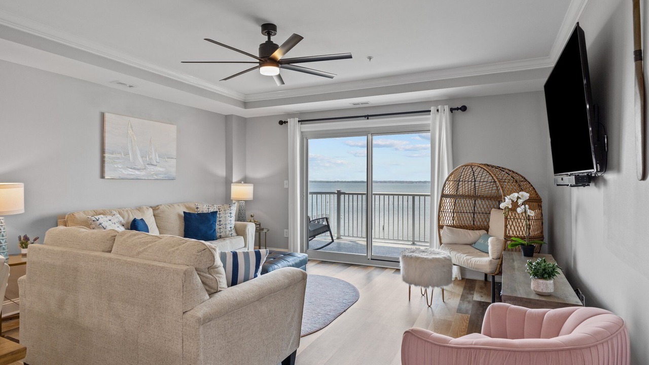 Photo of Livingroom in Indian Beach