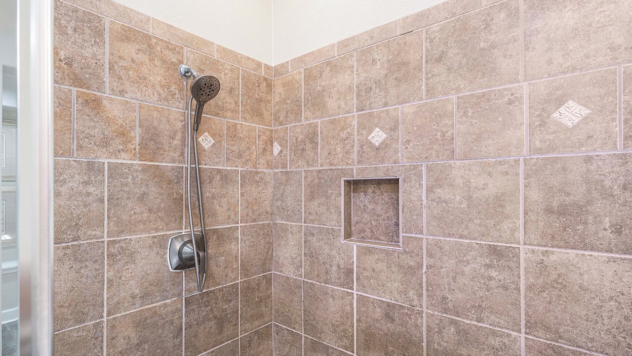 Photo of Bathroom in Kulalani