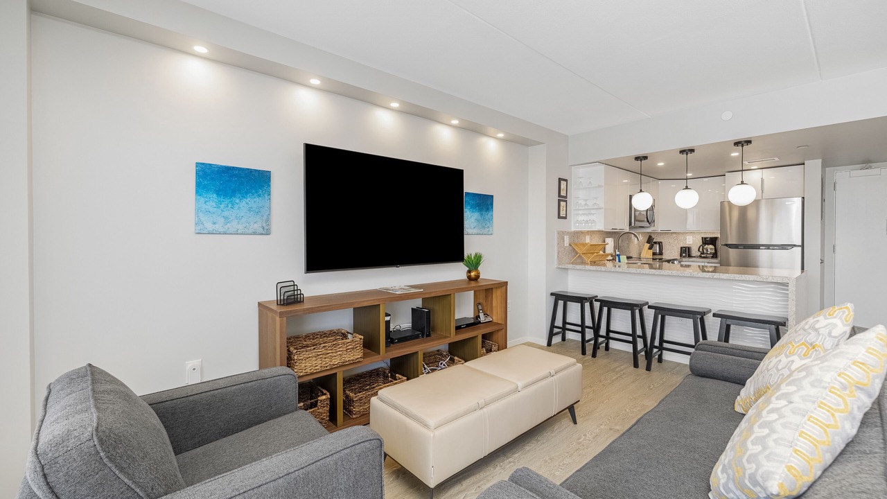 Photo of Livingroom in Waikiki