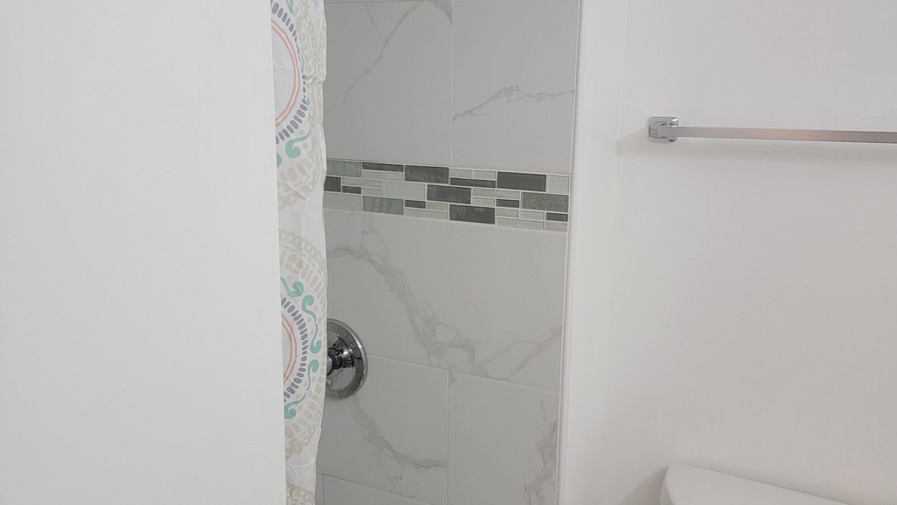 Photo of Bathroom in Waianae