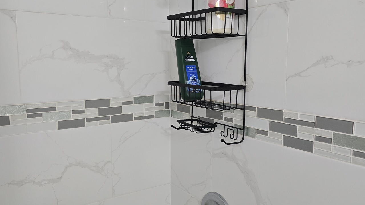 Photo of Bathroom in Waianae