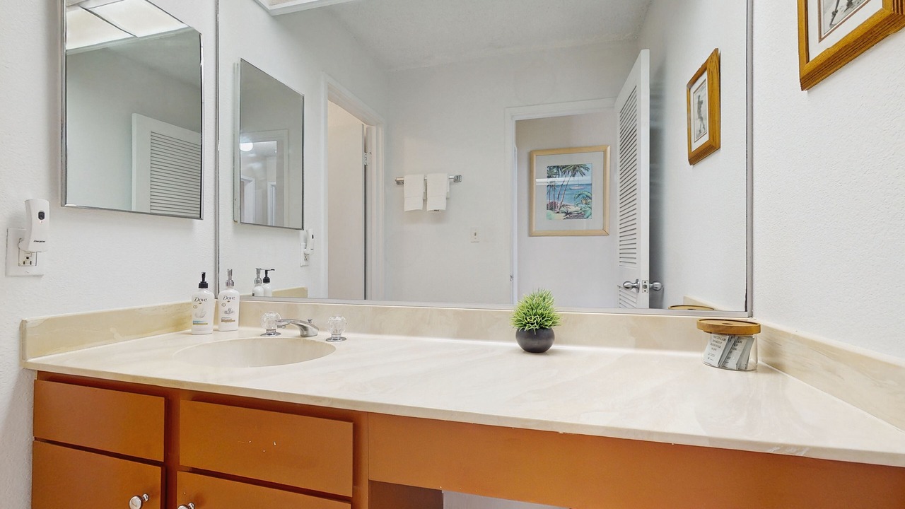 Photo of Bathroom in Princeville