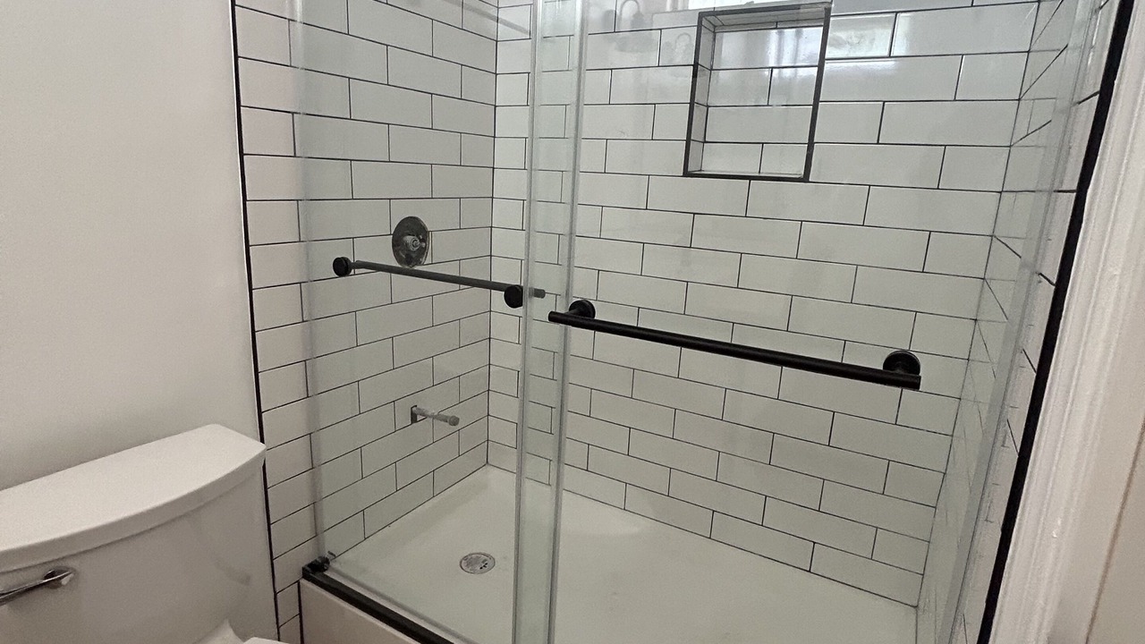 Photo of Bathroom in Makaha