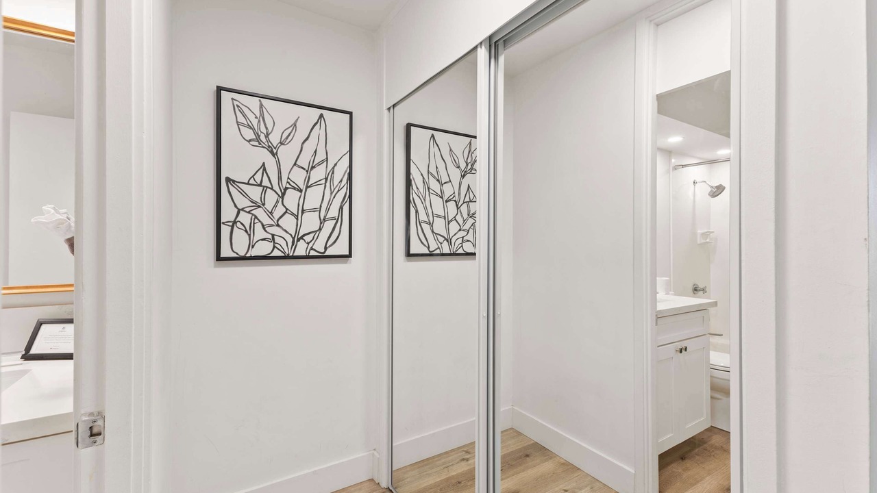 Photo of Bathroom in Waikiki