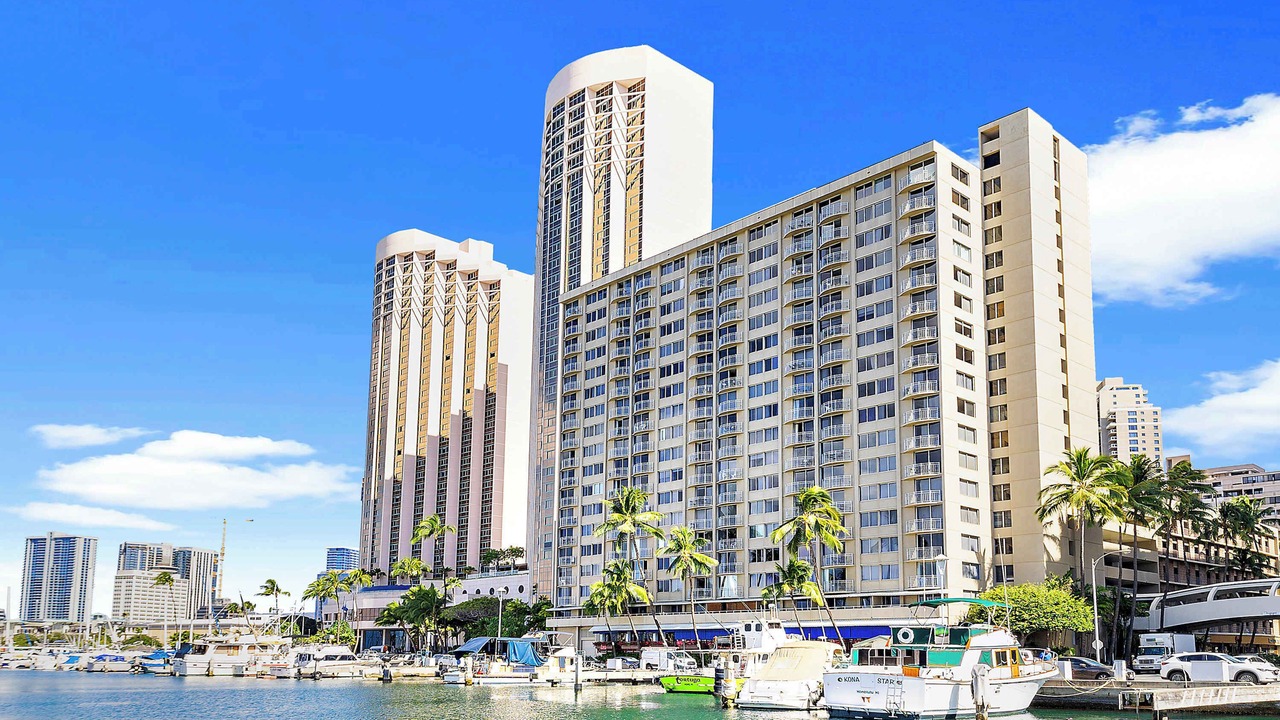 Photo of Others in Waikiki