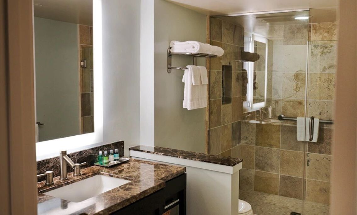 Photo of Bathroom in McCully - Moiliili