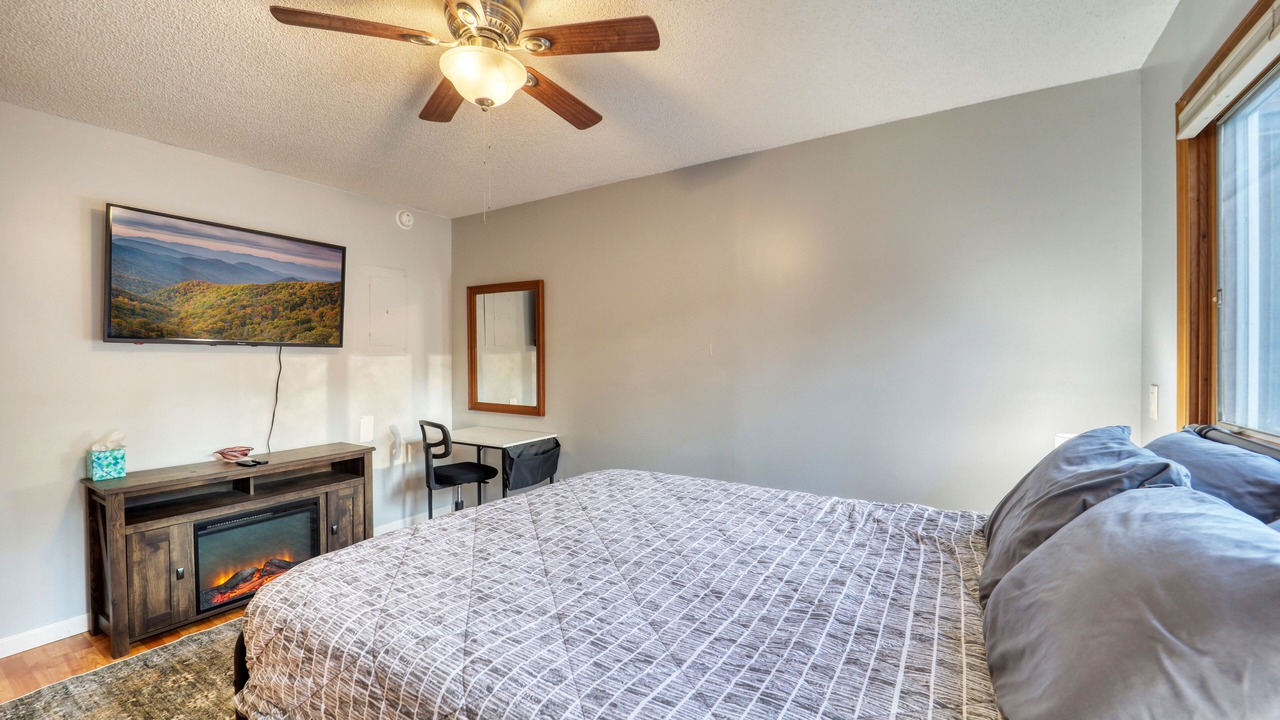 Photo of Bedroom in Newland