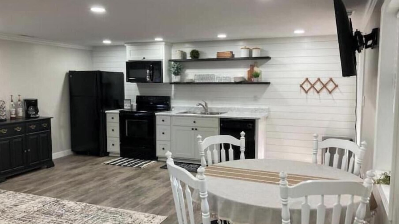 Photo of Kitchen in Abbeville