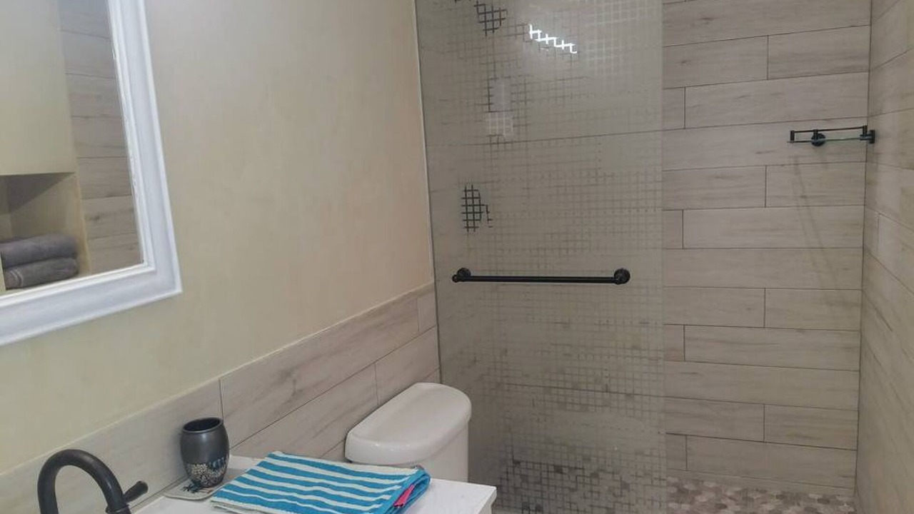 Photo of Bathroom in Kuau