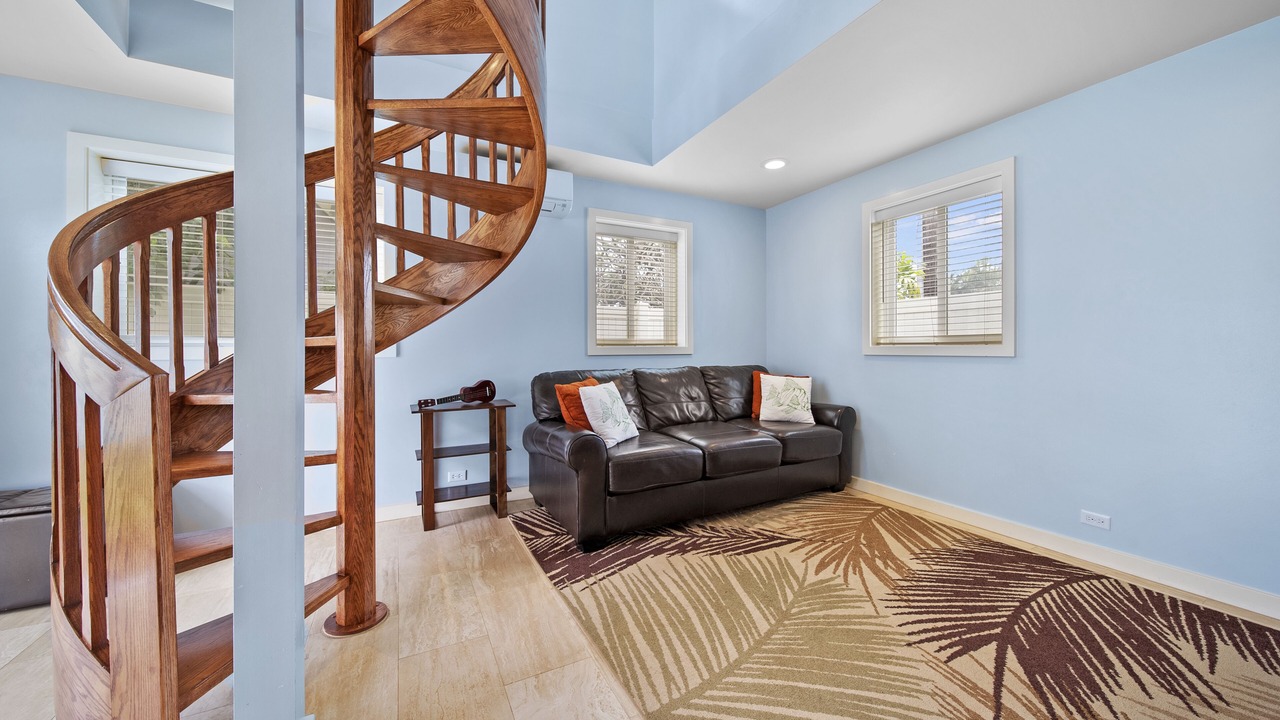 Photo of Bedroom in Waialua