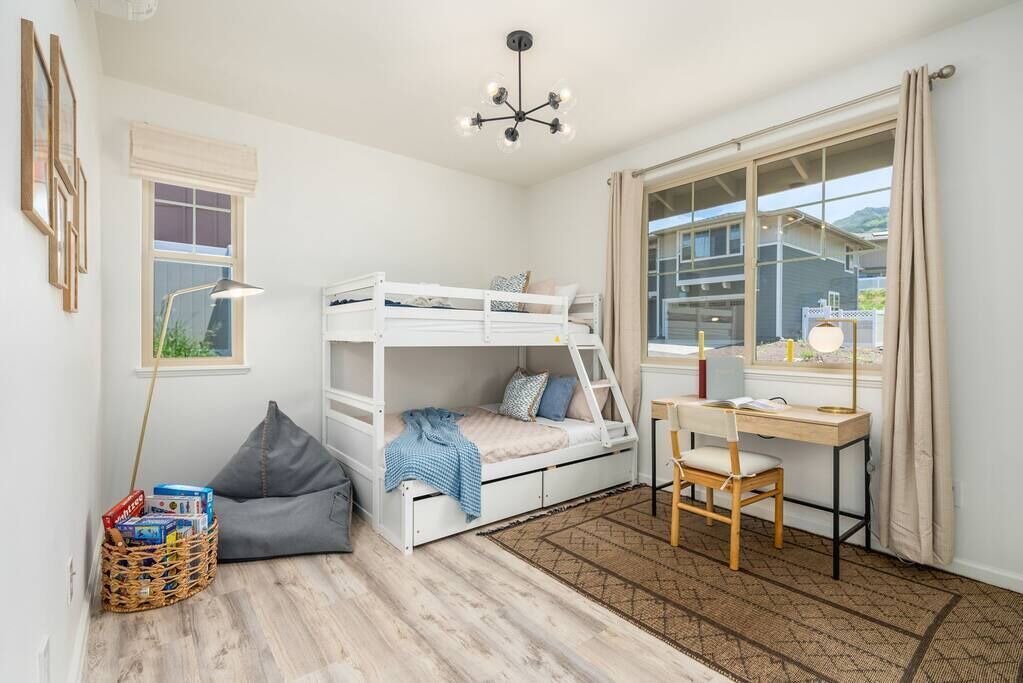 Photo of Bedroom in Makaha Valley