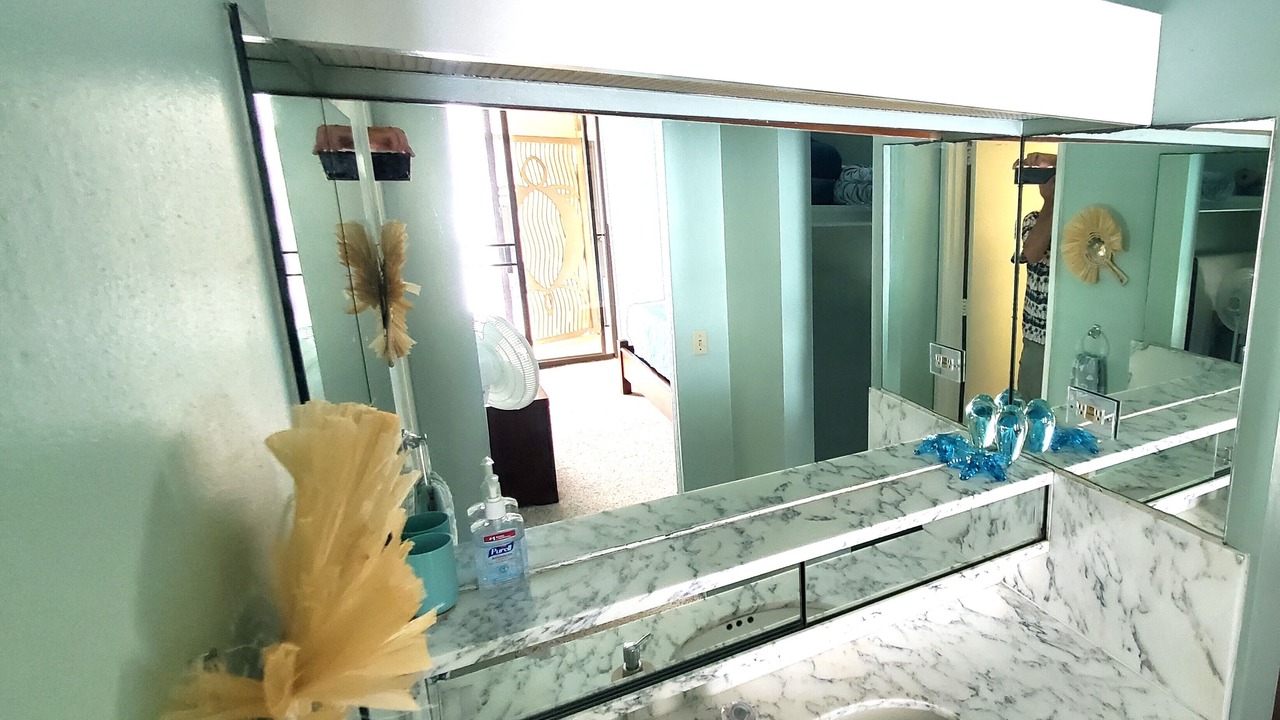 Photo of Bathroom in Makaha