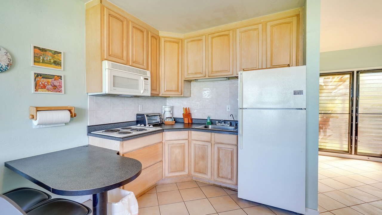 Photo of Kitchen in Maunaloa