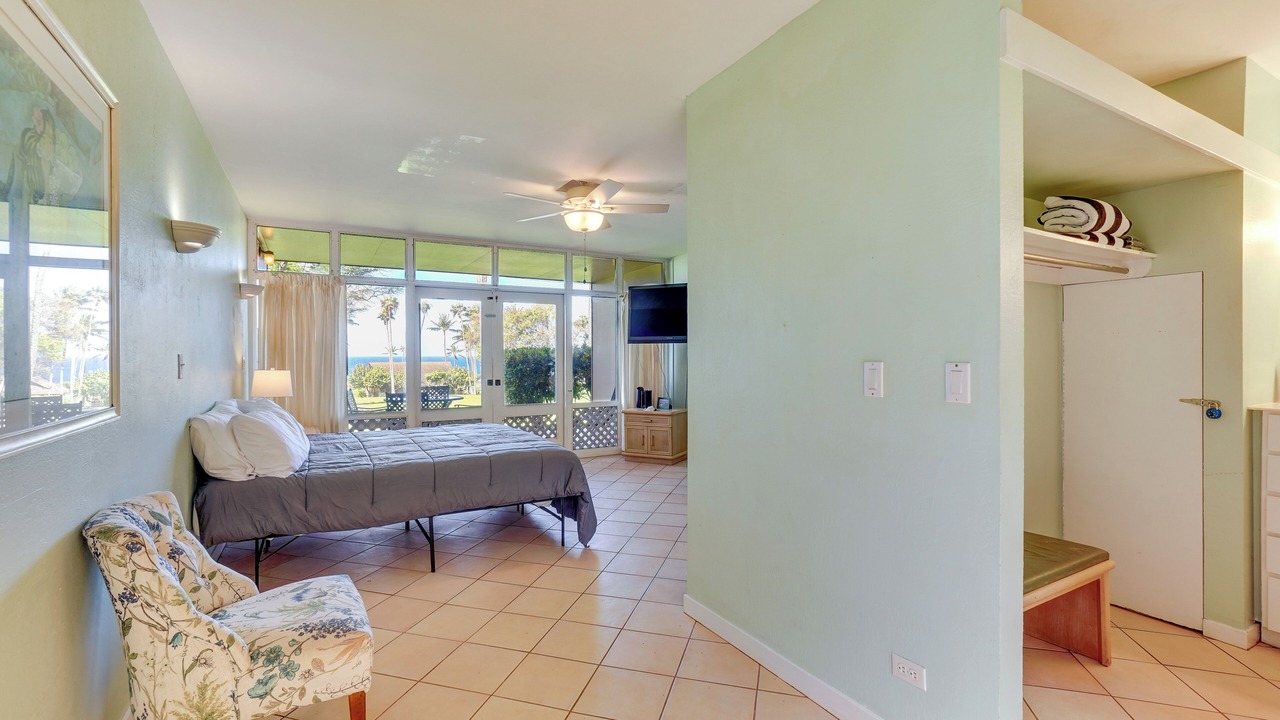 Photo of Bedroom in Maunaloa