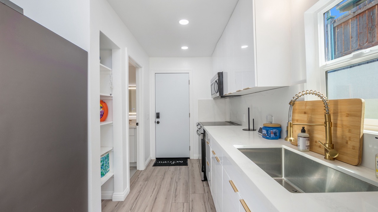 Photo of Kitchen in Keolu Hills