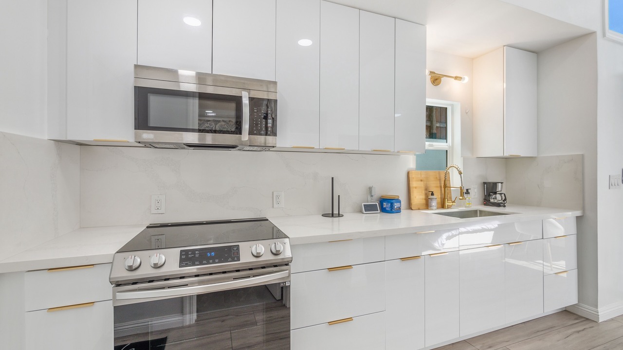 Photo of Kitchen in Keolu Hills