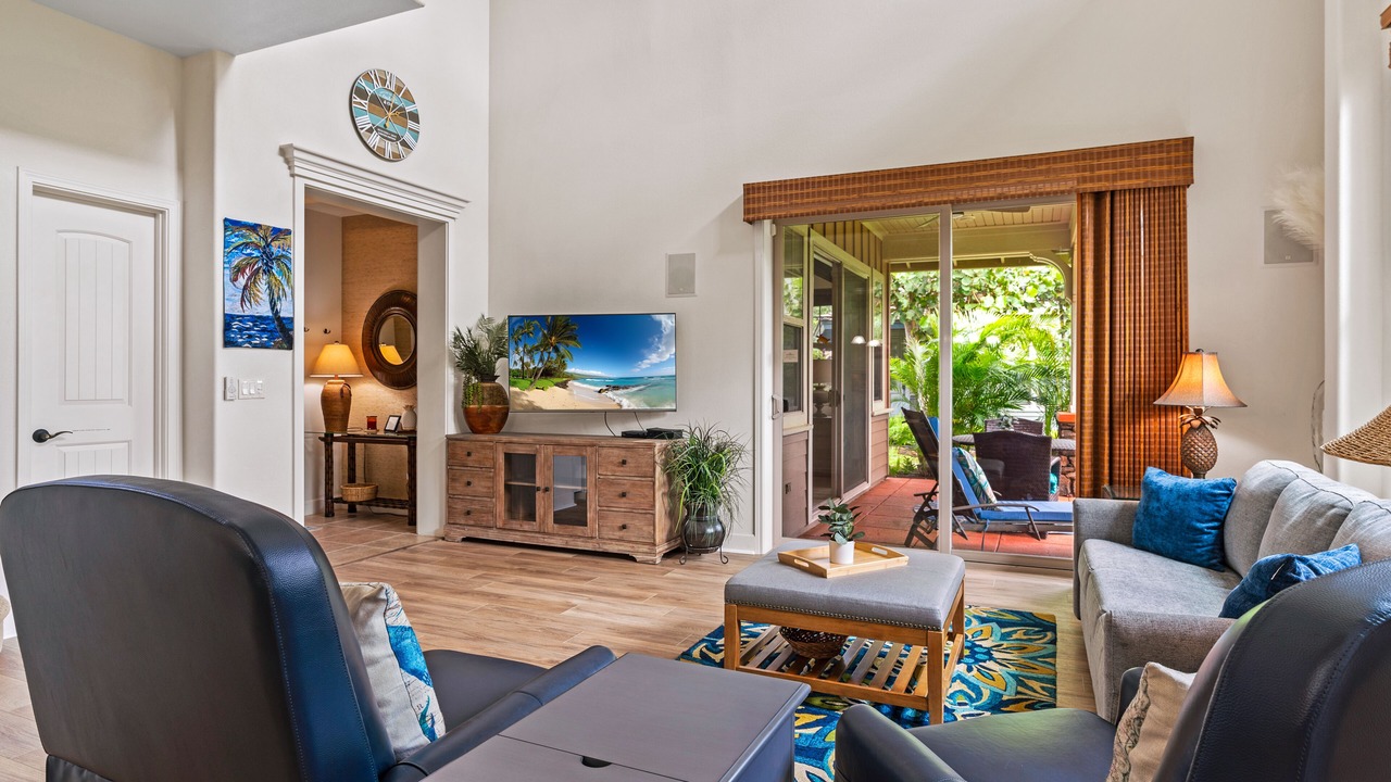 Photo of Livingroom in Kulalani