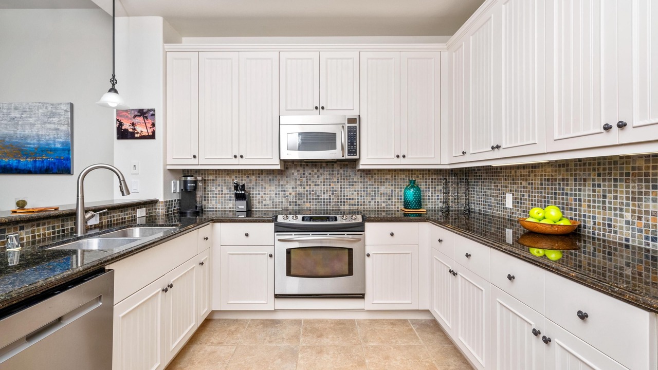 Photo of Kitchen in Kulalani