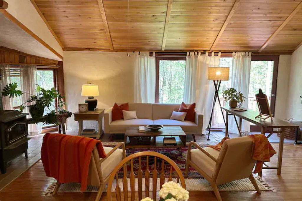 Photo of Livingroom in Burnsville