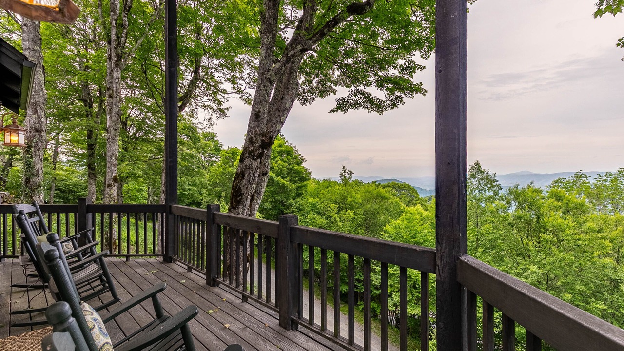 Photo of Patio Balcony in Banner Elk
