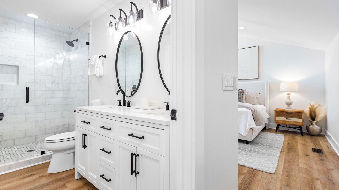 Photo of Bathroom in South Beach