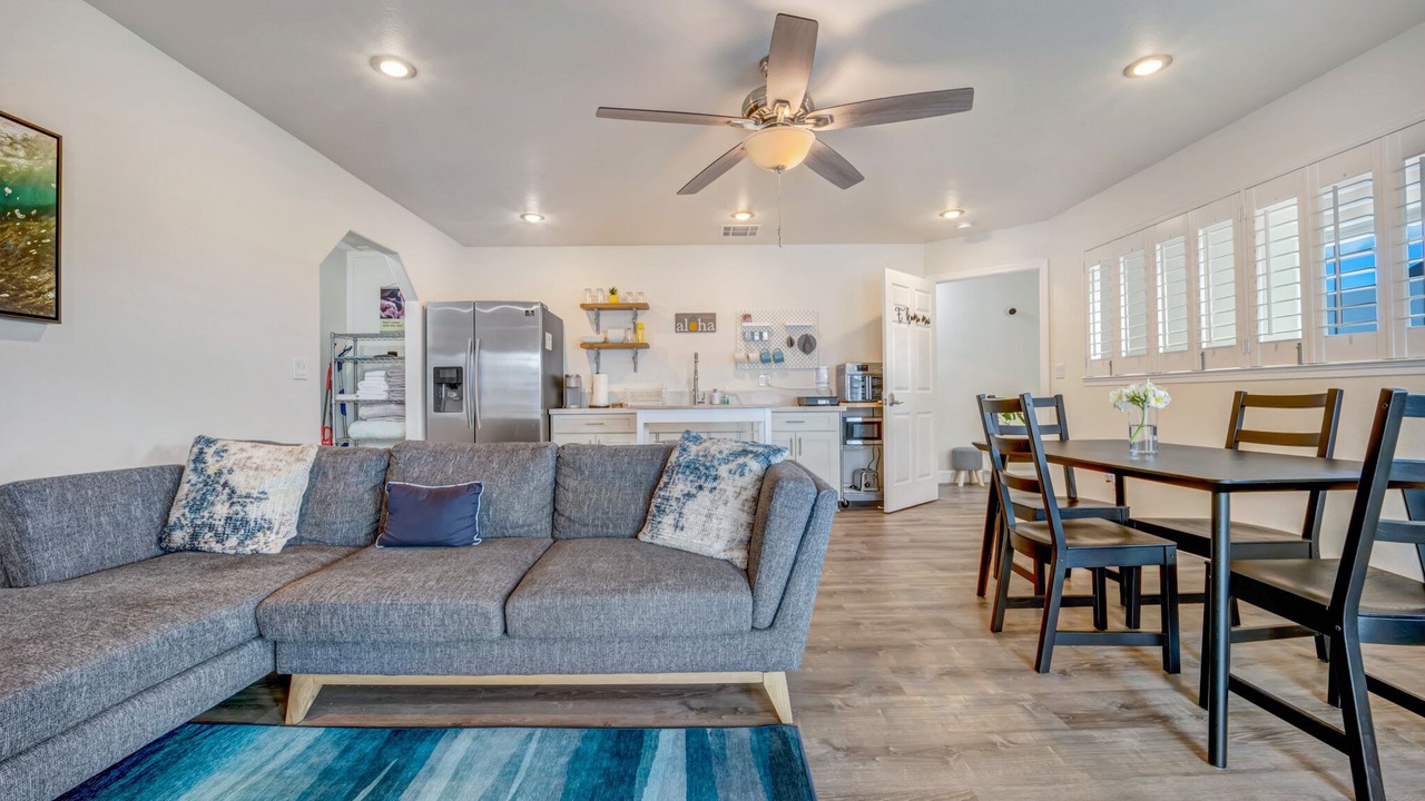 Photo of Livingroom in Waianae
