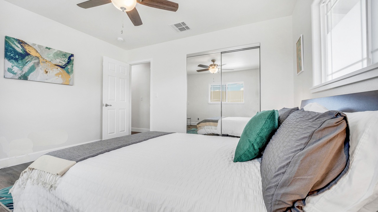 Photo of Bedroom in Waianae