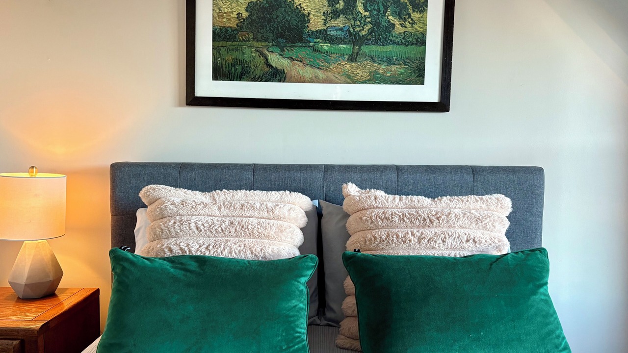 Photo of Bedroom in Burnsville