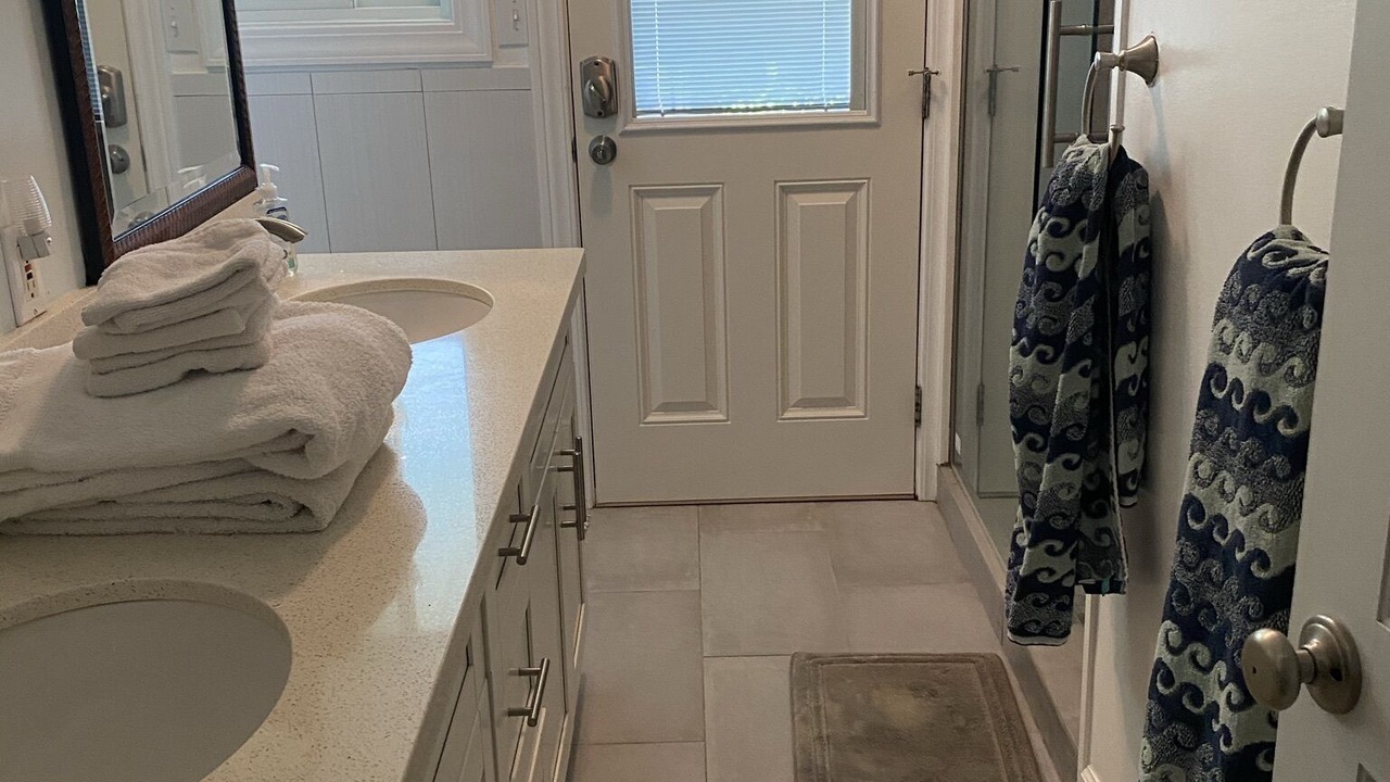 Photo of Bathroom in Kalama Tract