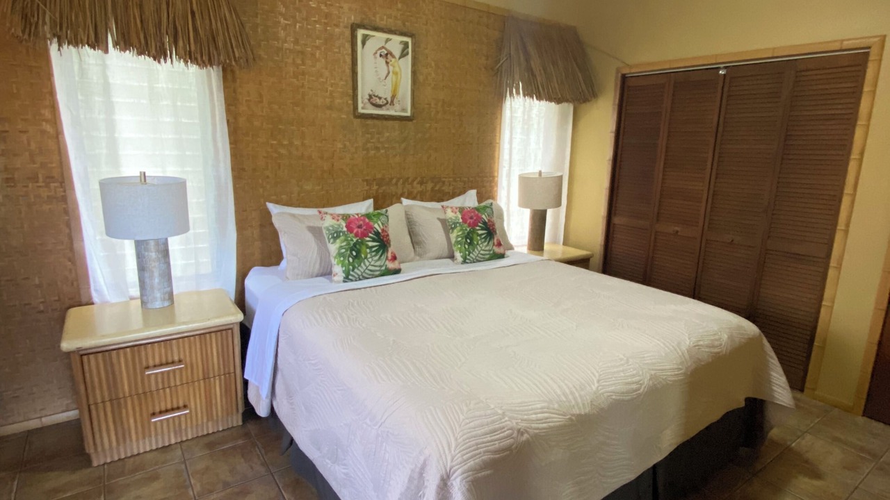 Photo of Bedroom in Kalaheo