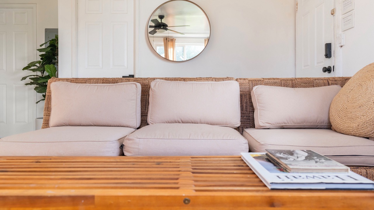 Photo of Livingroom in Ewa