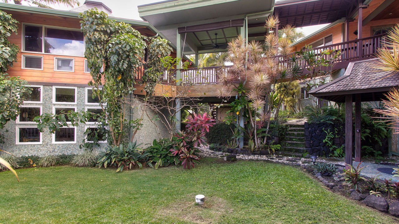 Photo of Outdoor in Kehena Beach Estates