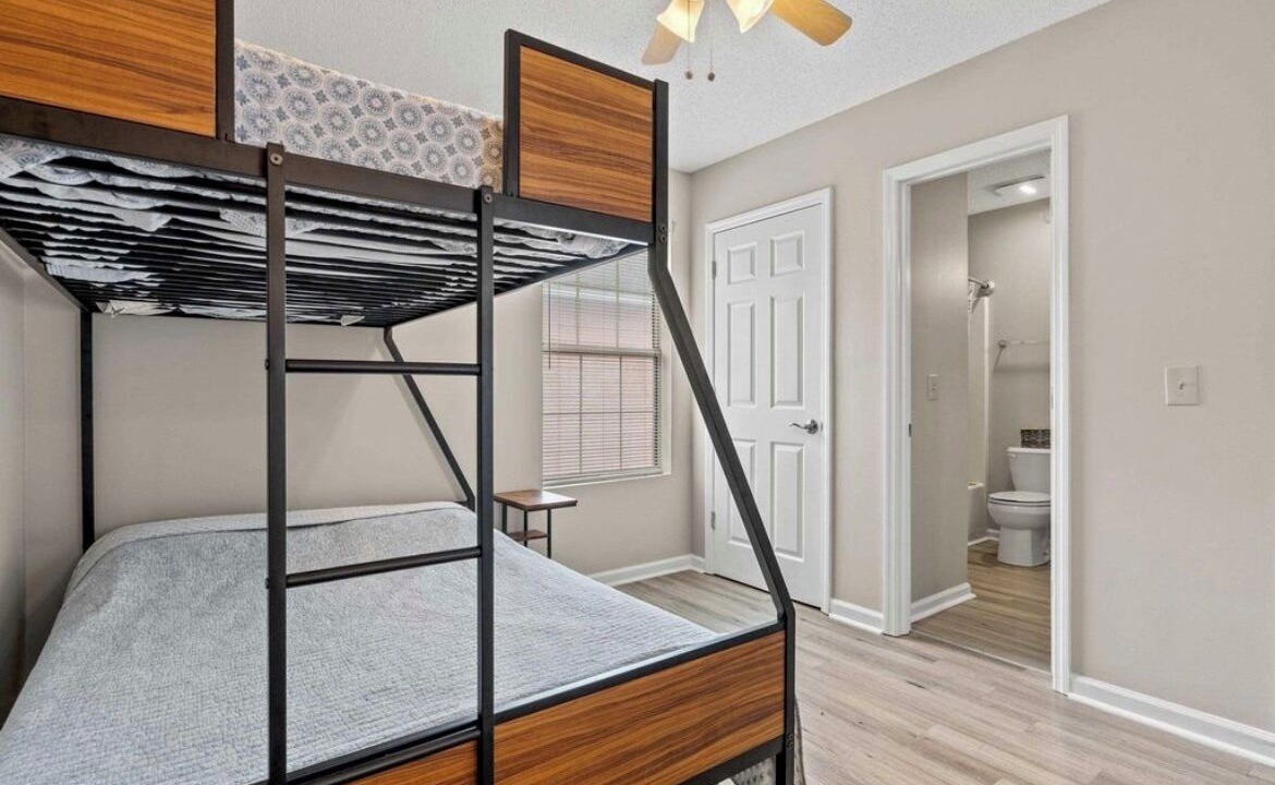 Photo of Bedroom in Garden City