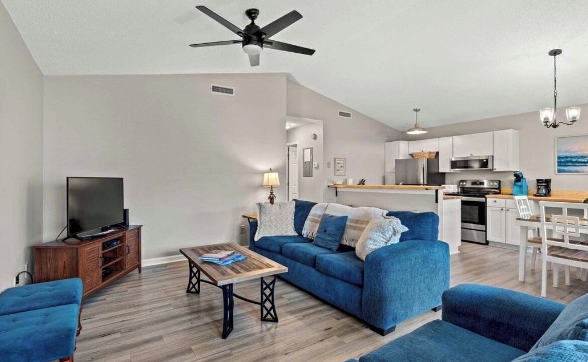 Photo of Livingroom in Garden City