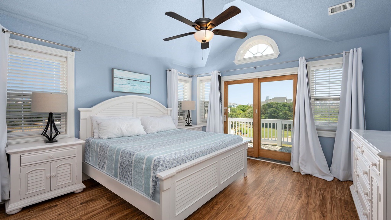 Photo of Bedroom in Pine Island