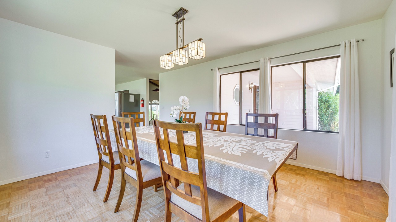 Photo of Livingroom in Kamuela