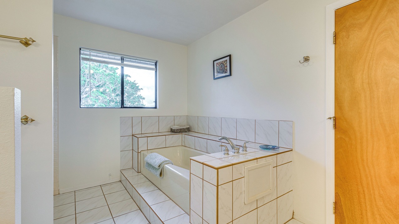 Photo of Bathroom in Kamuela